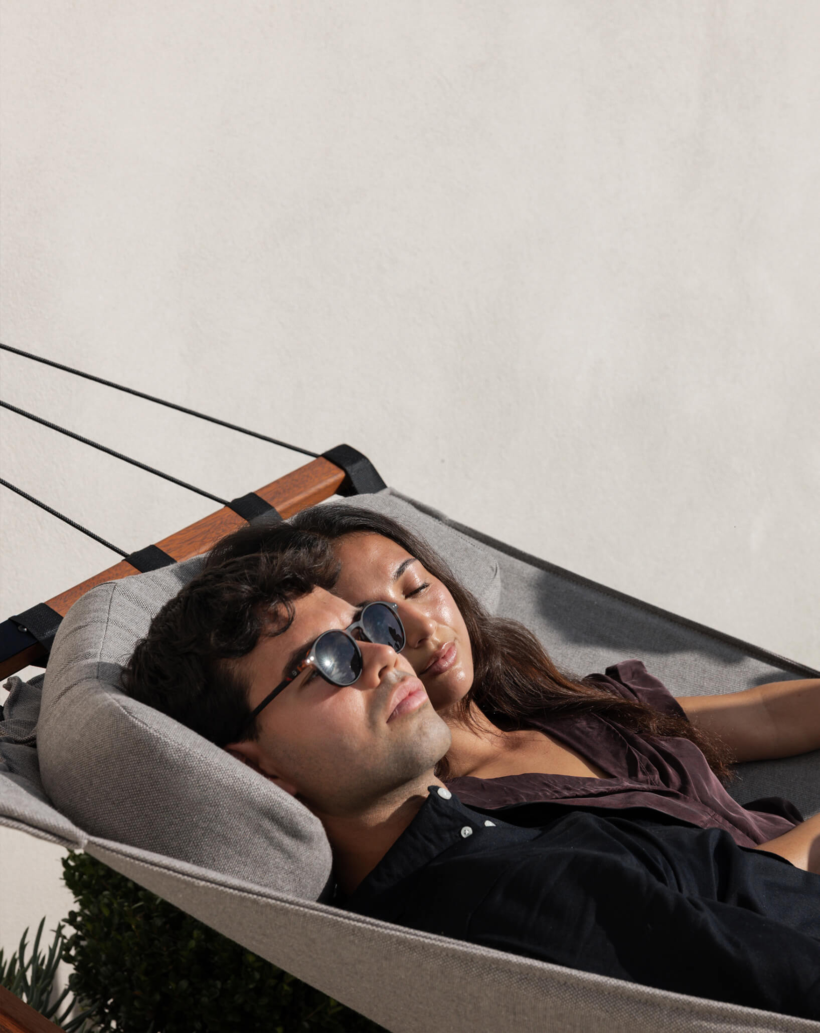 Isla Double Hammock with Stand in Sunbrella Source | lujo