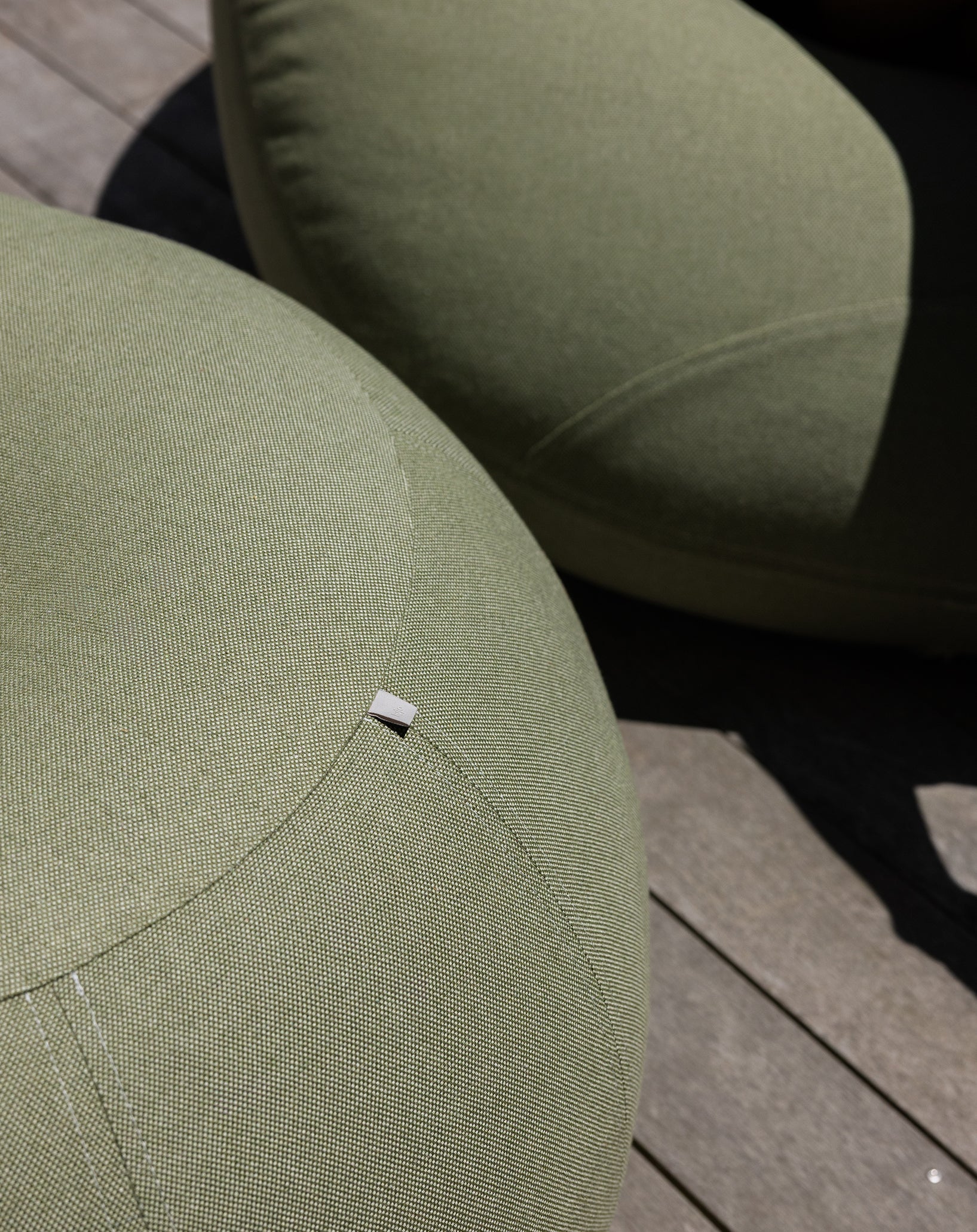 Outdoor bean bag - ottoman [Source]